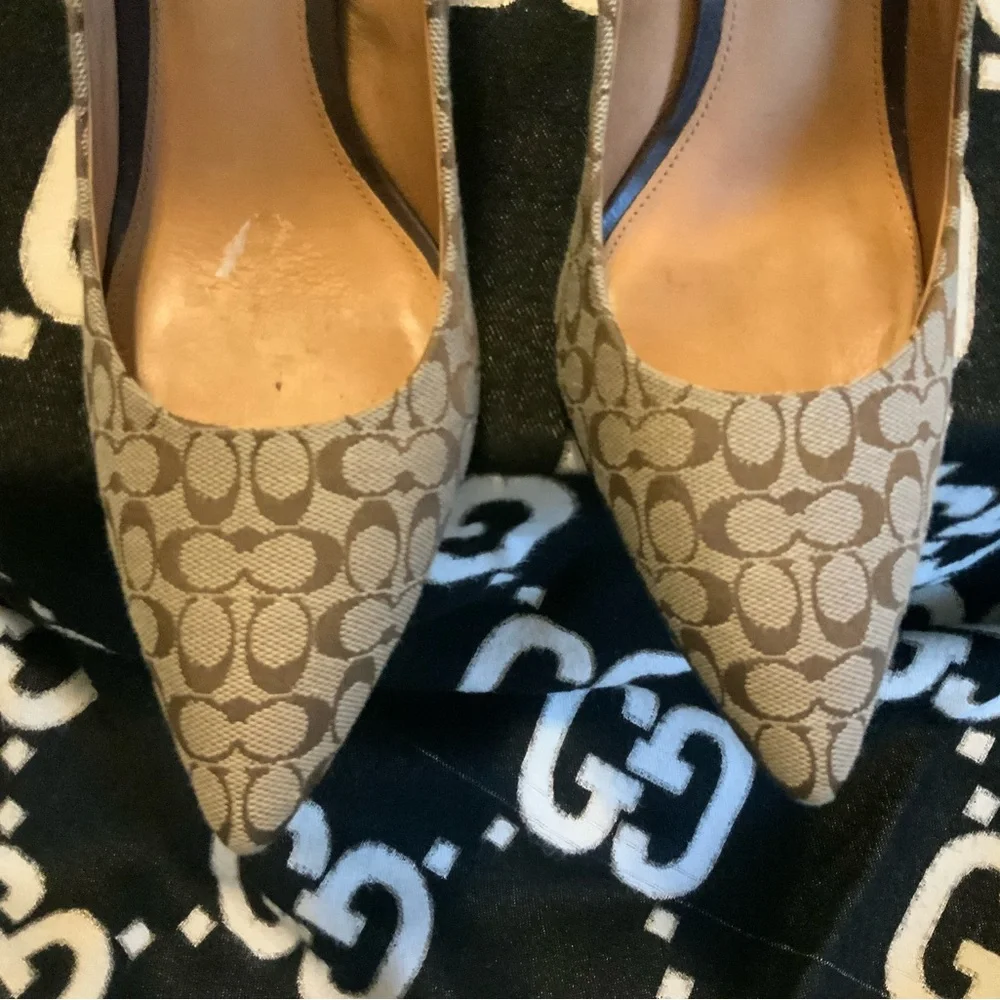 Coach Women's Beige Patterned Heels - Picture 2 of 9